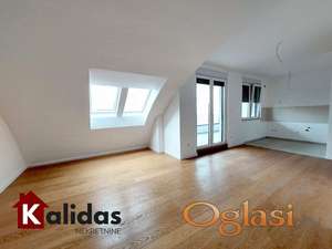 Novi Sad, Bulevar oslobođenja, NOV stan u urbanoj vili, cena sa PDV-om, PARKING MESTO!